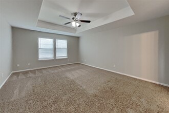 Building Photo - 7906 Buffalo View Ln