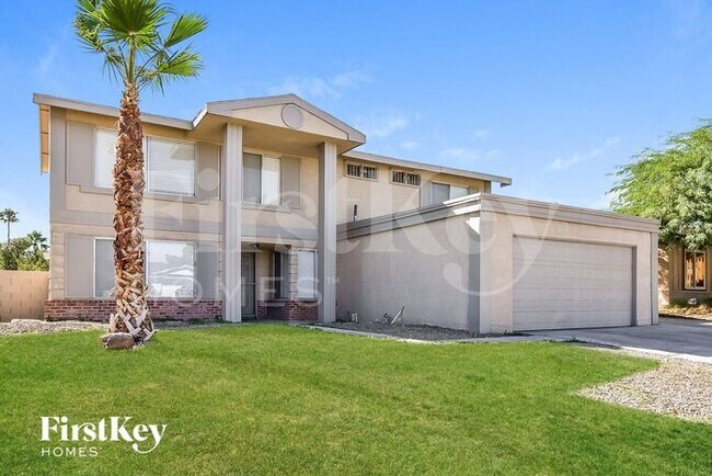 Foto del edificio - 3909 Almondwood Dr
