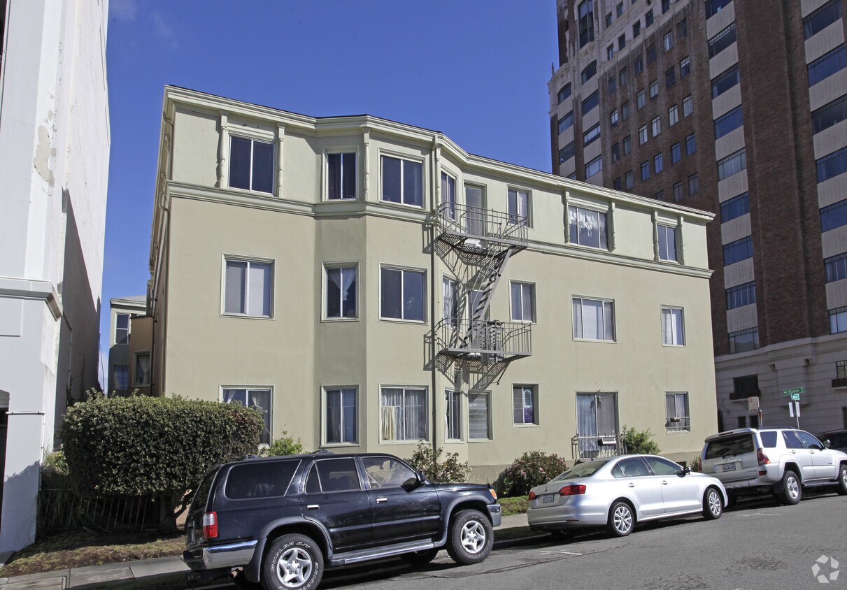 Foto del edificio - 491 Staten Ave