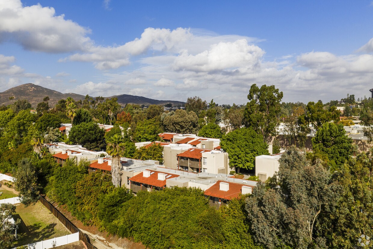 Colonnade At Fletcher Hills Apartments El Cajon CA Apartments