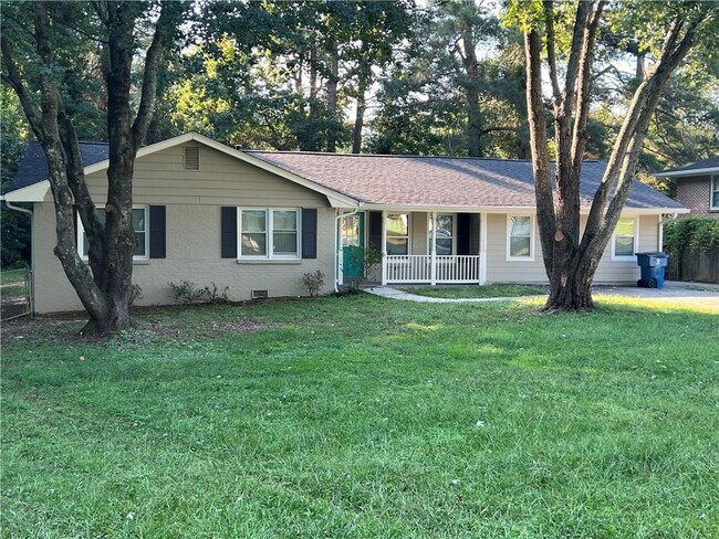 Foto del edificio - 420 Lockridge Ln