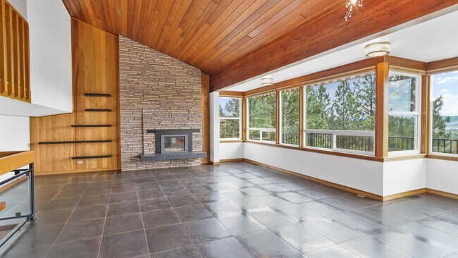 Foto del edificio - 5203 N Mulvaney Ct