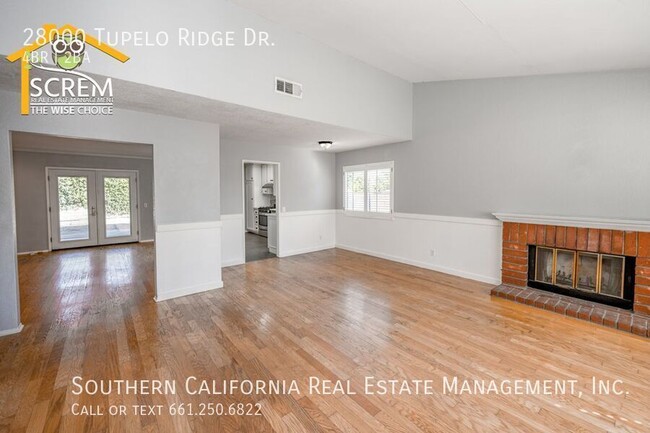 Building Photo - Single Story Four Bedroom Home in Santa Cl...