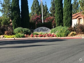 Building Photo - 12055 Alta Carmel Ct