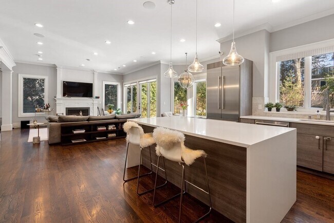 Foto del edificio - 1580 Beacon St