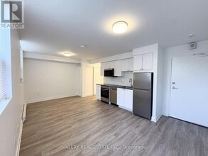 Building Photo - 294 Chandler Dr