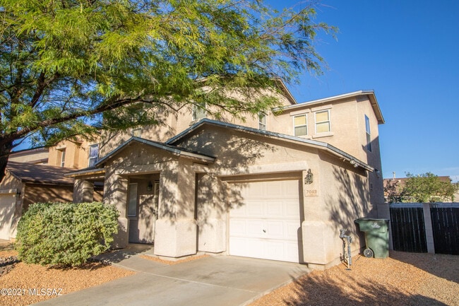 Building Photo - 7043 S Gull Ln