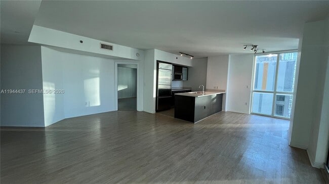 Foto del edificio - 55 SE 6th St