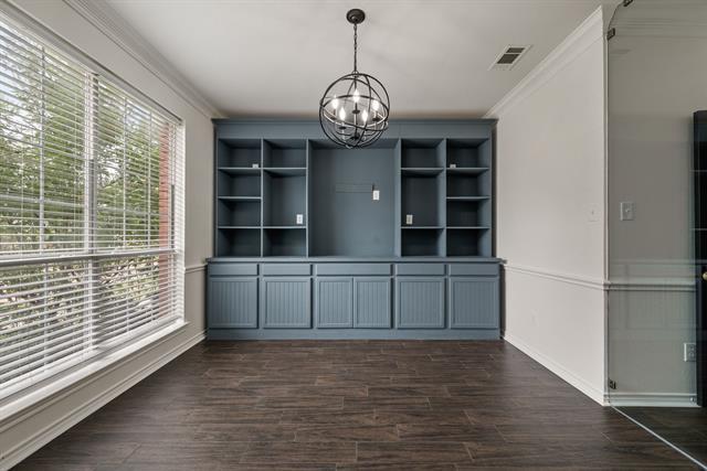 Foto del edificio - 2101 Tarrant Ln