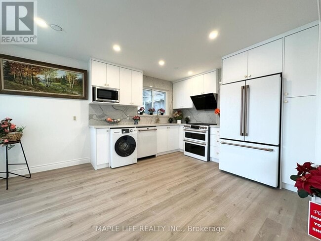 Building Photo - 15 Nymark Ave