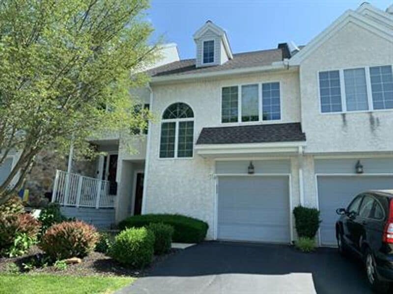 Primary Photo - 335 Bristol Cir