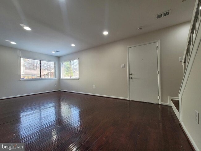 Foto del edificio - 5674 Oak Tanager Ct