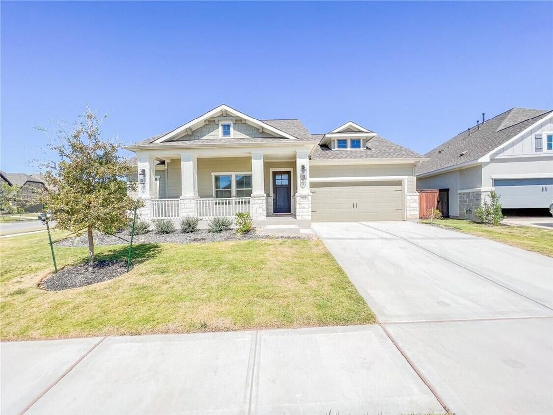 Foto principal - Stunning 4/BR 3.5/BA Home for Rent in Lean...