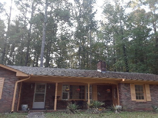 Building Photo - Wonderful, secluded, spacious