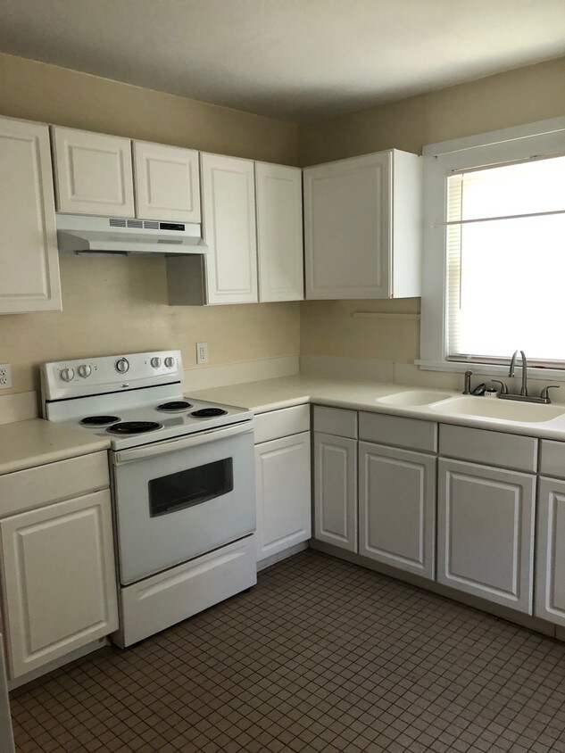 Foto del edificio - 468 W Plum St