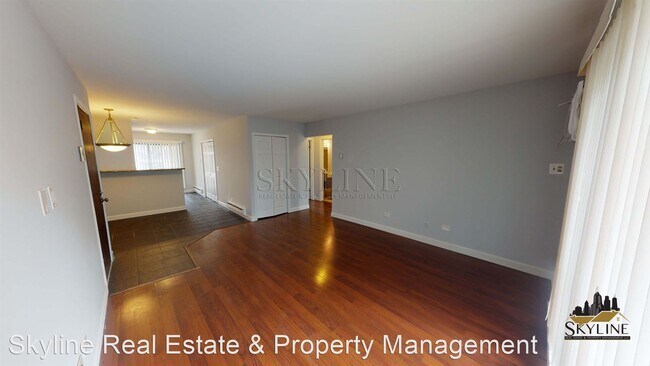Building Photo - 205 N Waters Edge Dr