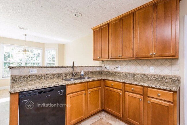 Building Photo - 1426 Webb Creek Cir