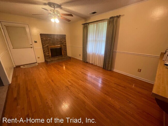 Building Photo - 3 br, 2 bath House - 107 Taft St