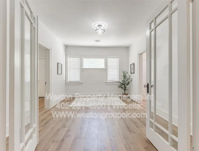 Foto del edificio - 1132 NE 17th St
