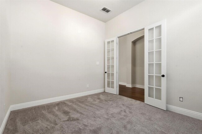 Foto del edificio - Spacious 5-Bedroom Living in the Heart of Willow Ridge Estates $500 OFF First Month’s Rent – Move...