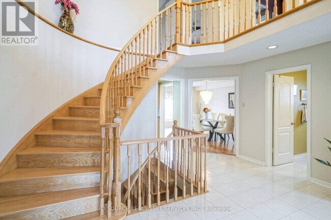 Photo du bâtiment - 5668 Turney Dr