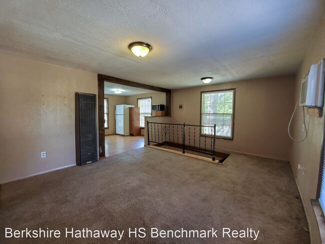 Foto del edificio - 2 br, 1 bath House - 310 E Washington St