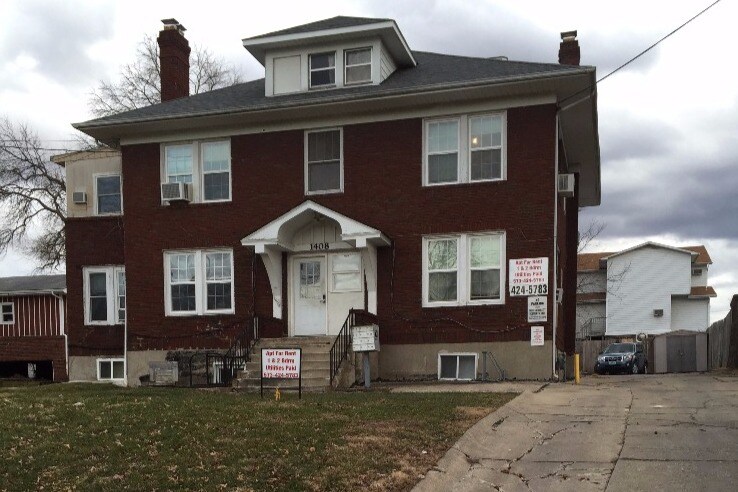 Primary Photo - 1408 University Ave