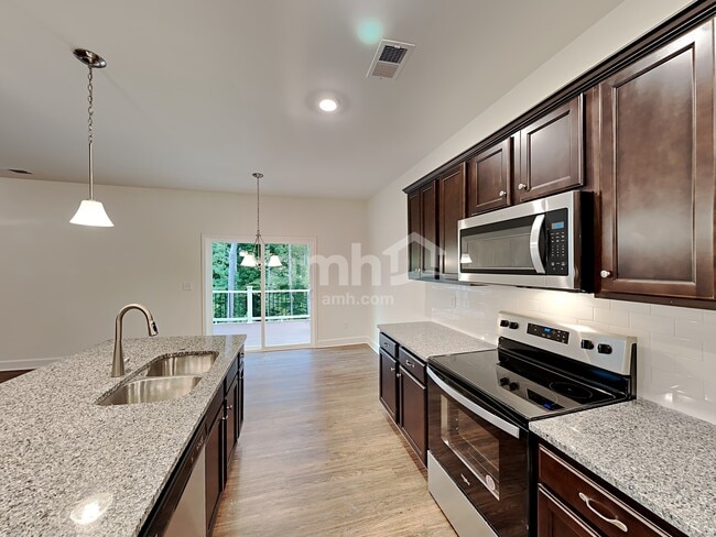 Foto del edificio - 5125 Canyon Creek Way