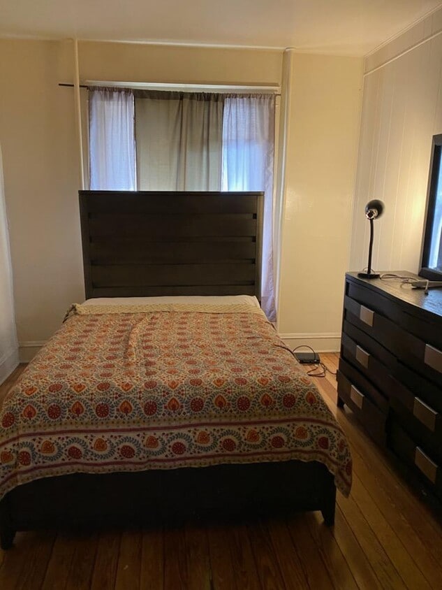 Foto principal - 127 E Goepp St