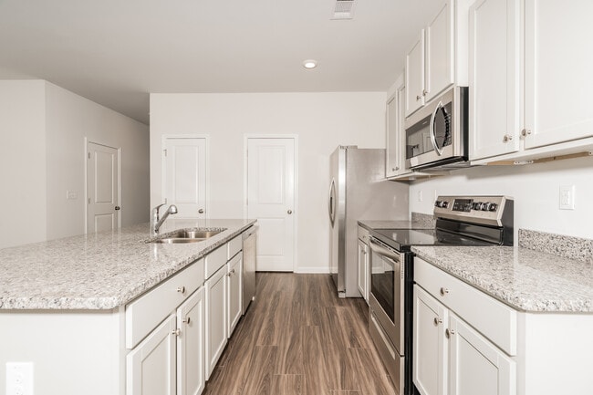 Foto del edificio - Oakwood Village