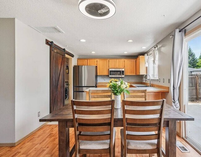 Foto del edificio - 15714 NE 93rd St