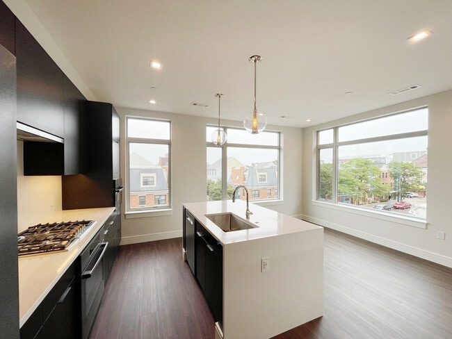 Open Kitchen & Living Room - 99 Sumner St