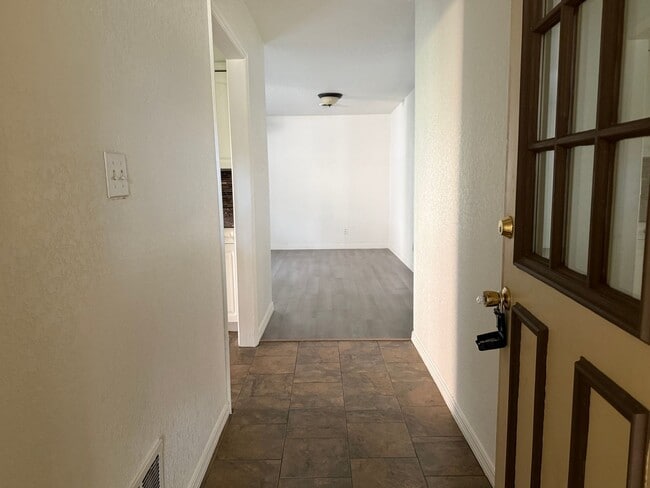 Building Photo - $1,900.00 MOVE-IN-SPECIAL