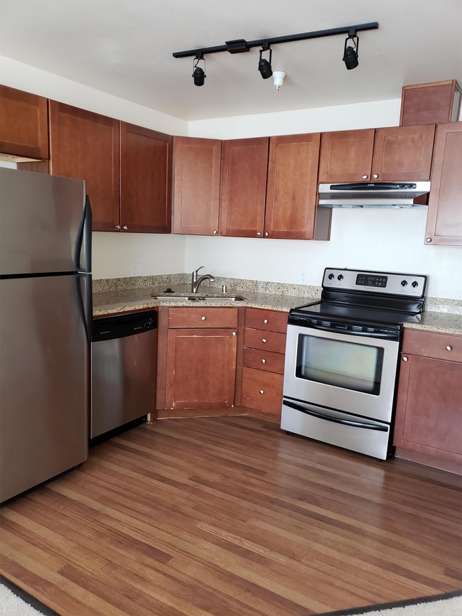 11801 Ambaum Blvd SW Unit 1307, Burien, WA 98146 Apartment for Rent in Burien, WA