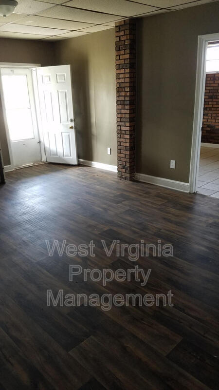 Building Photo - 239 Hargrove St