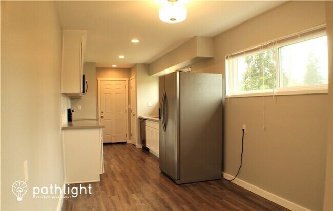 Building Photo - 7514 3rd Avenue Southeast, Lacey, WA, 98503