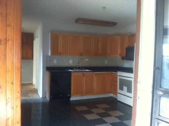 Foto del edificio - 517 Calvin Ln