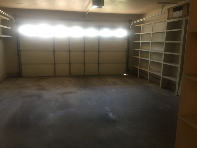 Foto del edificio - 3 bedroom 2 bath home in East Tulsa