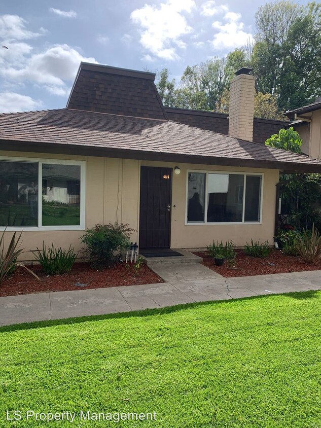 Primary Photo - 14541 Carfax Dr