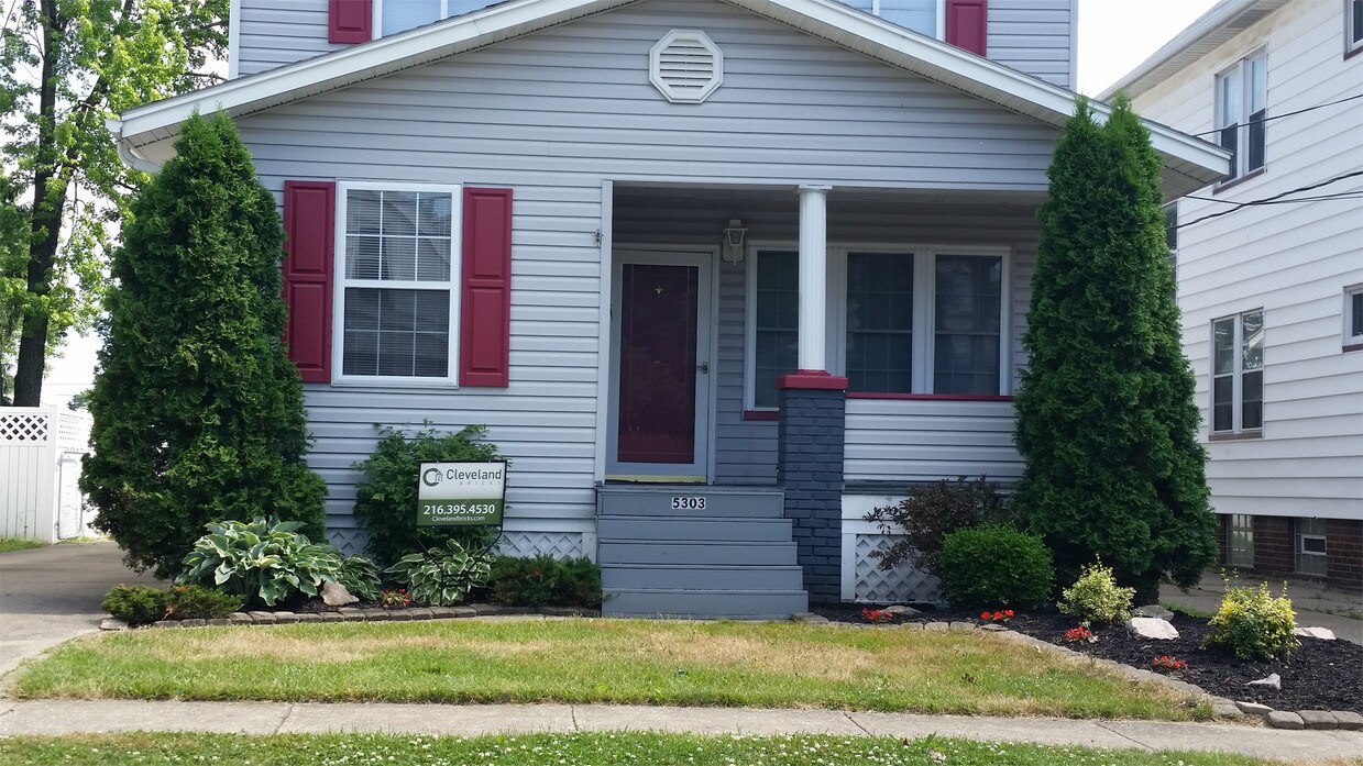 Primary Photo - 5303 Behrwald Ave