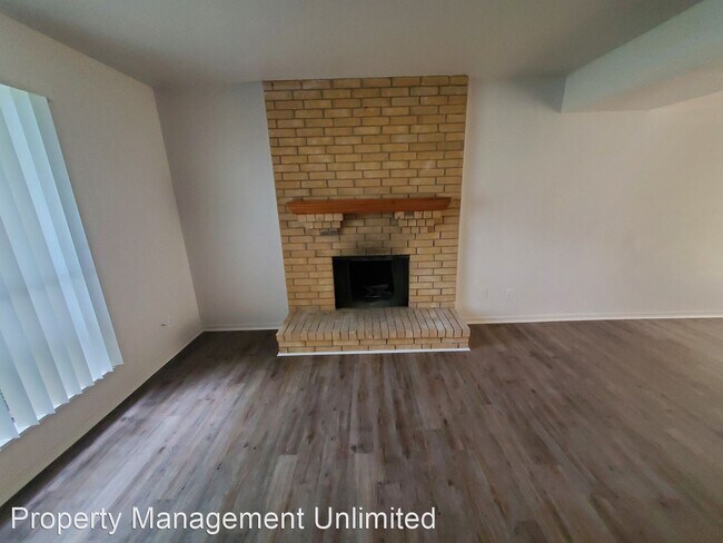 Foto del edificio - 3 br, 2.5 bath House - 7302 Bayberry Ln