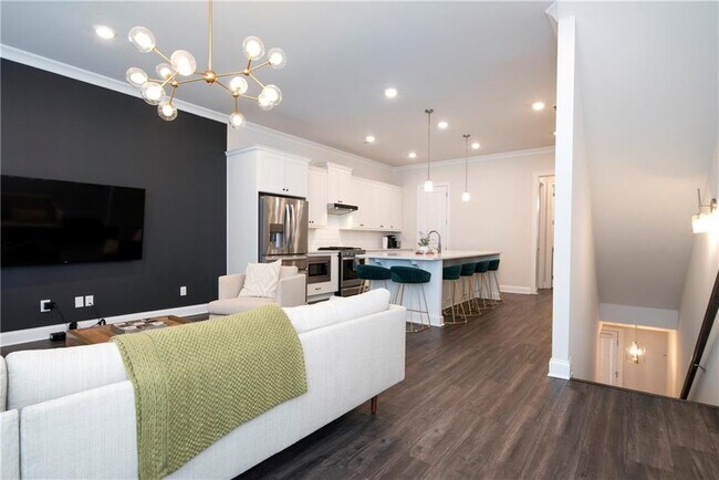 Foto del edificio - 1833 La Dawn Ln NW
