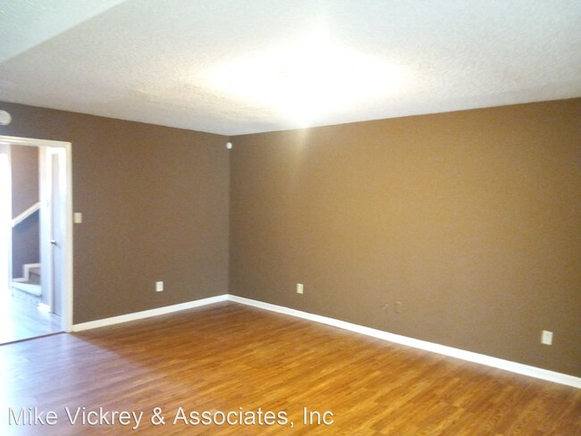 Building Photo - 1598 Goshen Rd