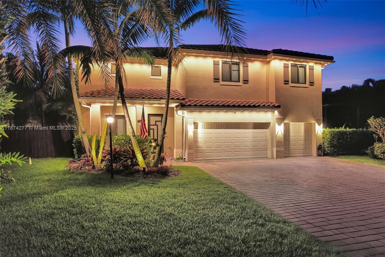 Foto principal - 2150 NW 16th Pl