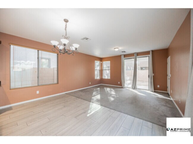 Foto del edificio - Beautiful 3/2.5 Queen Creek Home with Rare Game Room!