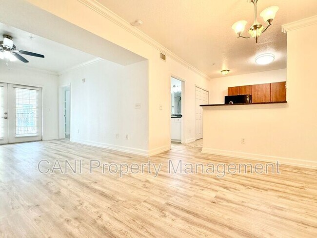 Foto del edificio - 202 E South St