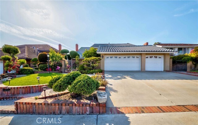 Foto principal - 1715 Red Willow Rd