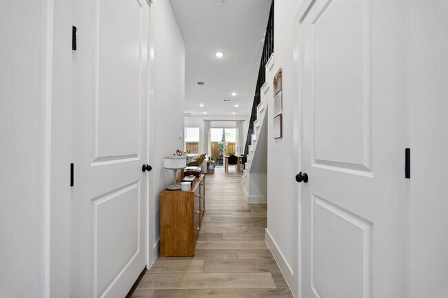 Foto del edificio - 5702 Breland St