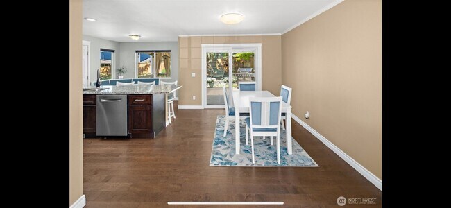 Building Photo - Charming 3BR/3BA House in Auburn