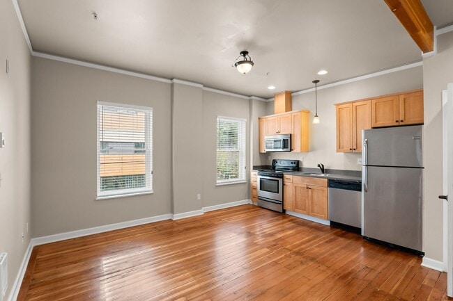 Building Photo - The Rinehart Building Residential Units